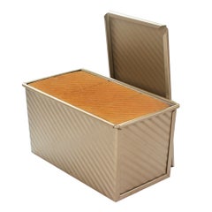 Buy Superior Carbon Steel Non-Stick Coating Rectangle Toast Case Bread Mould Brown 20.8*11*11.8cm in UAE