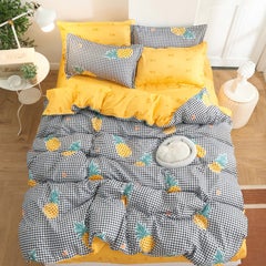 Buy 4-Piece Fashion Designed Bedding Set Polyester Multicolour 150x200cm in Saudi Arabia