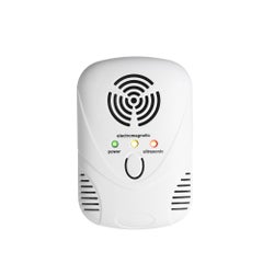 Buy Electronic Ultrasonic/Electromagnetic Wave Mouse Repeller With Nightlight White 12.5cm in Saudi Arabia