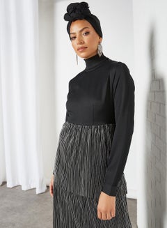 Buy Striped Tiered Abaya Dress Black in Saudi Arabia
