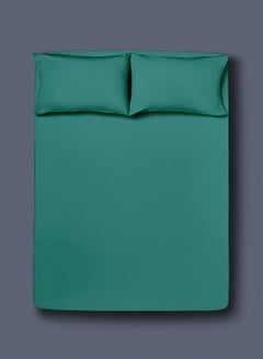 اشتري Fitted Bedsheet Set Super King Size  100% Cotton High Quality Light Weight Everyday Use 180 TC 1 Bed Sheet And 2 Pillow Cases Emerald Green Color في السعودية