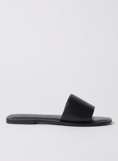Buy Leather Square Toe Sandals Black in Saudi Arabia