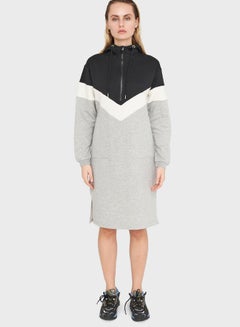 Buy Zip Detail Hooded Midi Dress Grey/Black/White in Saudi Arabia