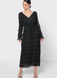 Buy Self-Tie Waist Strap Tiered Smock Dress Black in UAE