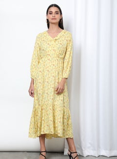 اشتري فستان طويل مطبوع برقبة على شكل حرف V مطبوع بالكامل باللون الأصفر في السعودية