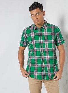 Buy Checkered Pattern Slim Fit Collared Neck Short Sleeve Shirt Green/Pink in Saudi Arabia