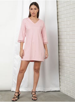 Buy Lace Trim Detail V-Neck Three-Quarter Sleeve Mini Dress Light Pink in Saudi Arabia