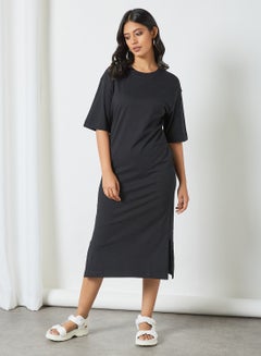 Buy Round Neck Midi Dress Black in UAE
