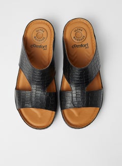 Buy Textured Strap Sandals Black in Saudi Arabia