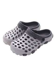 Buy Multi Holes Anti-skid Outdoor Beach Sandals White/Grey in Saudi Arabia