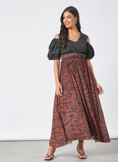 Buy Printed Pleat Detail Dress Brown/Black in Saudi Arabia