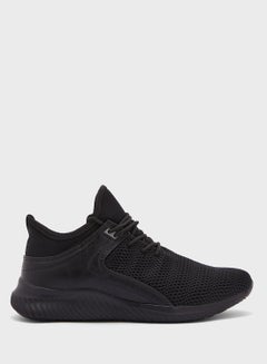 Buy Men's Anti-Skid Mesh Sports Sneakers Black in UAE