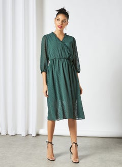 اشتري فستان متوسط الطول بحواف مكشكشة أخضر داكن في الامارات