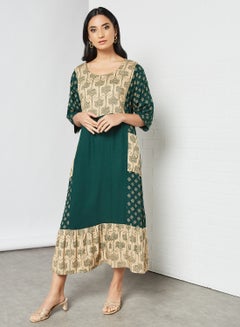 Buy Printed Pocket Detail Round Neck Midi Dress Multicolour in UAE