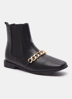 Buy Textured Stylish Chain Accented Slip-On Ankel Boots Black in Saudi Arabia