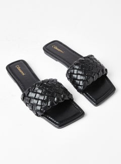 Buy Comfortable Footbed Trendy Flat Sandals Venus Black in UAE