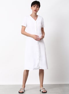 Buy Solid Pattern Regular Fit Midi Dress White in Saudi Arabia