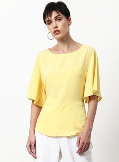 Buy Solid Pattern Regular Fit Woven Top Light Yellow in Saudi Arabia
