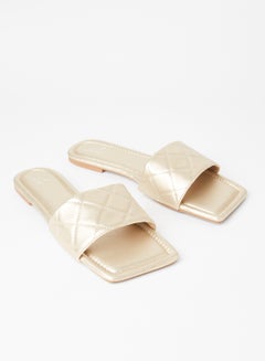 Buy Open Toe Quilted Detail Flat Sandals Gold in UAE