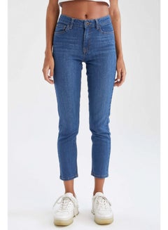 Buy Pocket Detail Slim Fit Jeans Blue in UAE