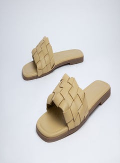 Buy Benzi Comfortable Lightweight Flat Sandals Green in UAE