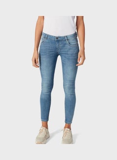 Buy Light Wash Skinny Jeans Blue in Saudi Arabia