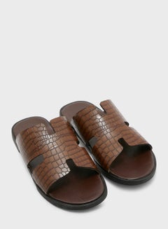 اشتري Casual Slides Sandals Brown في الامارات