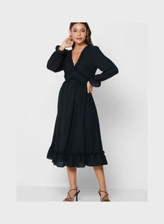 Buy V-Neck Ruffled End Dress Black in Saudi Arabia