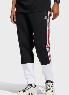 Buy Superstar Fleece Sweatpant Black in UAE