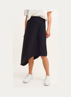 اشتري Asymmetric Skirt With Fashionable Material Structure Black في السعودية