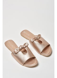 اشتري Notch Cut-Out Bow Detail Strap Flat Sandals ذهبي وردي في السعودية