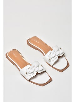 Buy Chain Detail Strap Flat Sandals White in Saudi Arabia