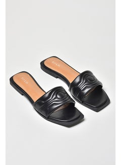 Buy Quilted Pattern Broad Strap Flat Sandals Black in Saudi Arabia