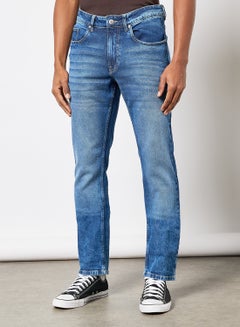 Buy Men Washed Straight Jeans Light Blue in UAE