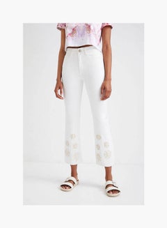 اشتري Flared Cropped Jeans White في مصر