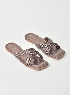 اشتري Slip-On Detail Flat Sandals رمادي جانميتال في السعودية