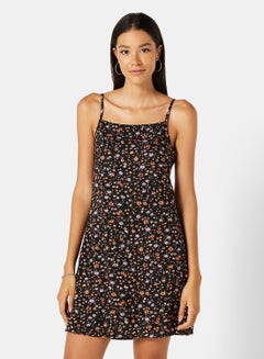 Buy Ditsy Floral Dress Black in Saudi Arabia