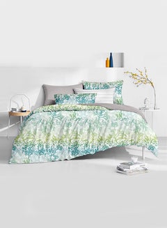 اشتري Fitted Bedsheet Set Twin Size Microfiber Material Light Weight Extra Soft Feel Everyday Use 90 GSM 1 Bed Sheet And 1 Pillow Case Green/Blue Color Polyester Green/Blue في السعودية