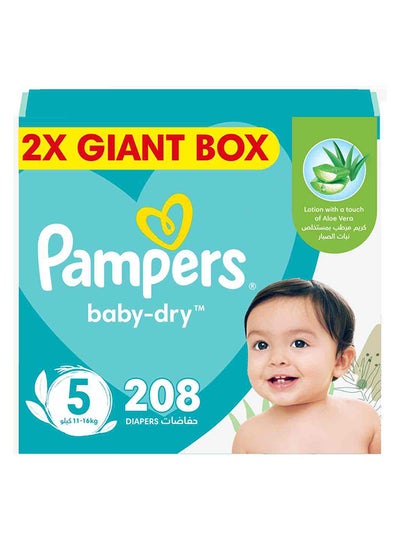 اشتري Pampers Baby-Dry Diapers with Aloe Vera Lotion and Leakage Protection, Size 5, 11-16 kg, 208 Diapers في الامارات