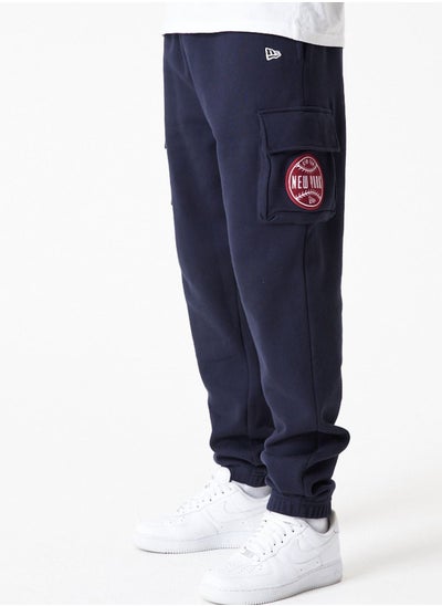 اشتري Logo Cargo Sweatpants في الامارات