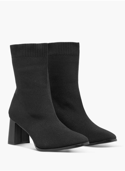 اشتري Women Solid Ankle Boots with Block Heels في الامارات