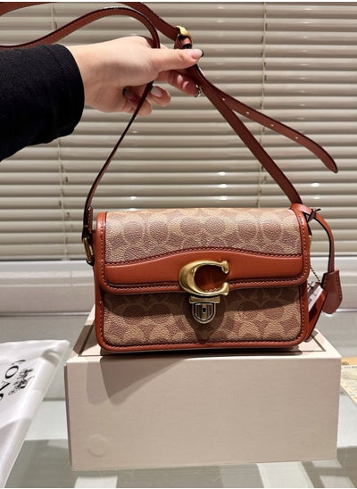 اشتري COACH STUDIO BAGUETTE BAG في السعودية