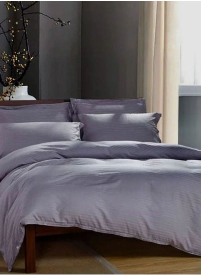 Buy 6-Piece Premium Quality Super Soft Light Weight King Size Bedding Set Includes 1xDuvet Cover 220x240 cm, 1xFitted Sheet 230x250 cm, 4x Pillow Cases ,Grey stripe Design in UAE