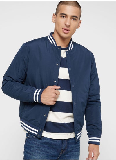 اشتري Essential Jacket في الامارات