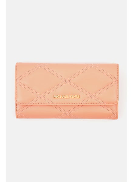 اشتري Women Hardware Logo Purse 11 H x 18 L x 2 W cm, Peach في الامارات