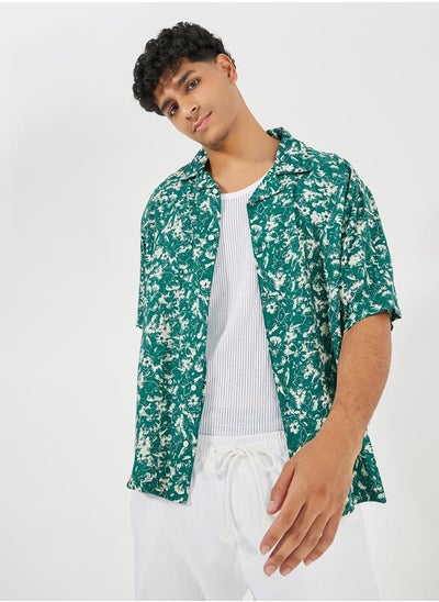 Buy Floral Print Resort Collar Relaxed Fit Shirt in Saudi Arabia