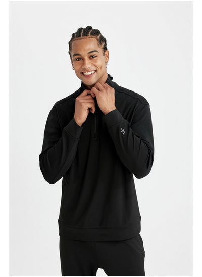 Buy Man Knitted Standart Fit High Neck Long Sleeve Sweatshirt in Egypt