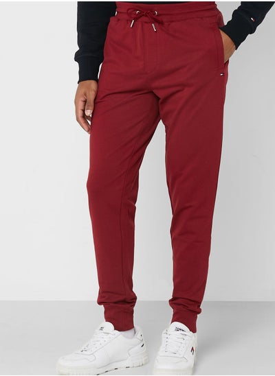 اشتري Essential Sweatpants في الامارات