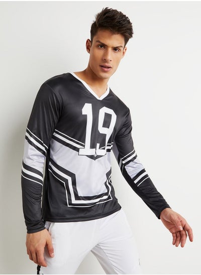 Buy Abdullah Back Print Colorblock Active T-shirt in Egypt