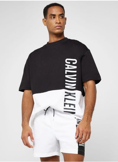 Buy Colour Block Crew Neck T-Shirt in UAE